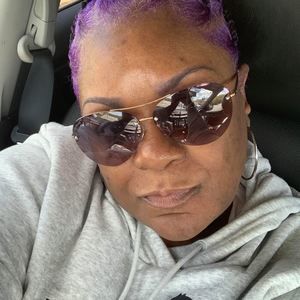 Meet your Posher, Sherry